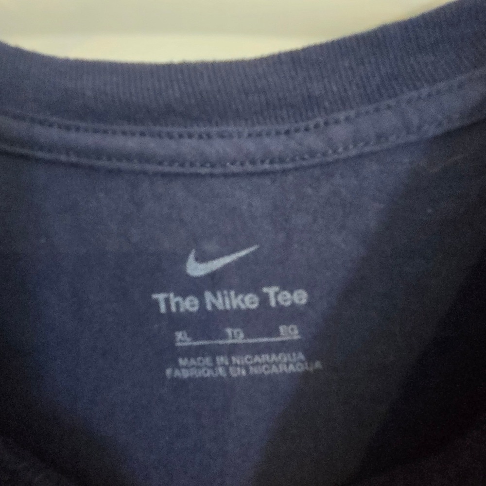 Nike Chicago Cubs T Shirt Womens XL Navy MLB Baseball Tee Standard Fit - Picture 3 of 7